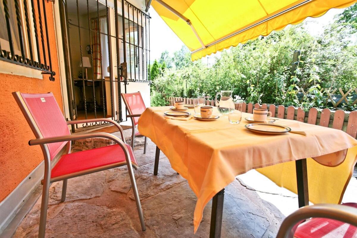 Exclusive House In *